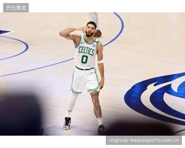 塔图姆攻防转换顺畅，波士顿稳定推进巨大优势